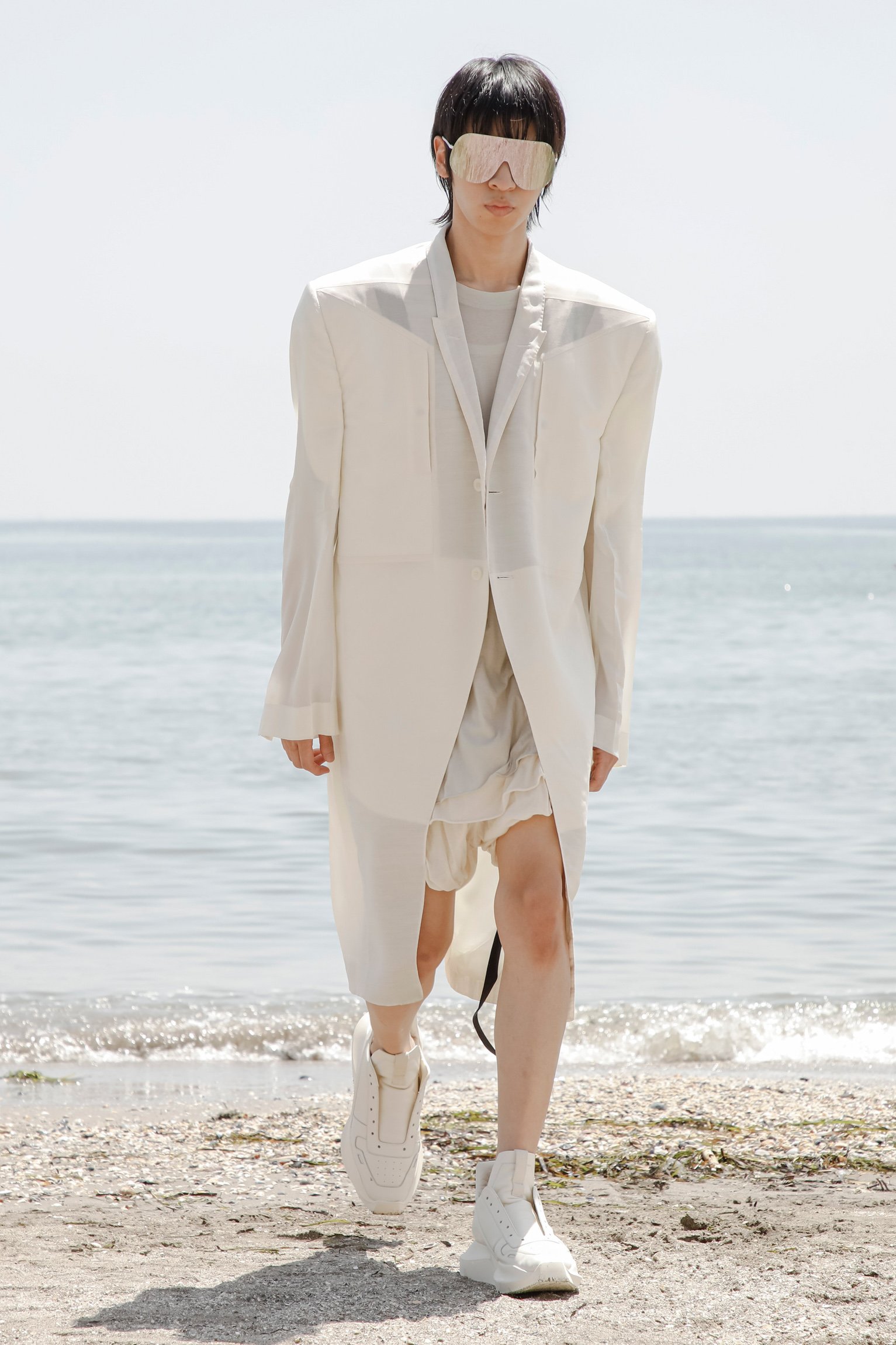 Justsmile Magazine - Rick Owens lets the fog roll in for SS22